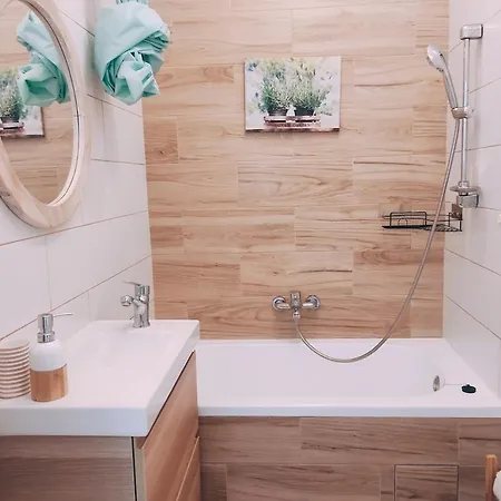 Good Vibes In Center * Μπρατισλάβα